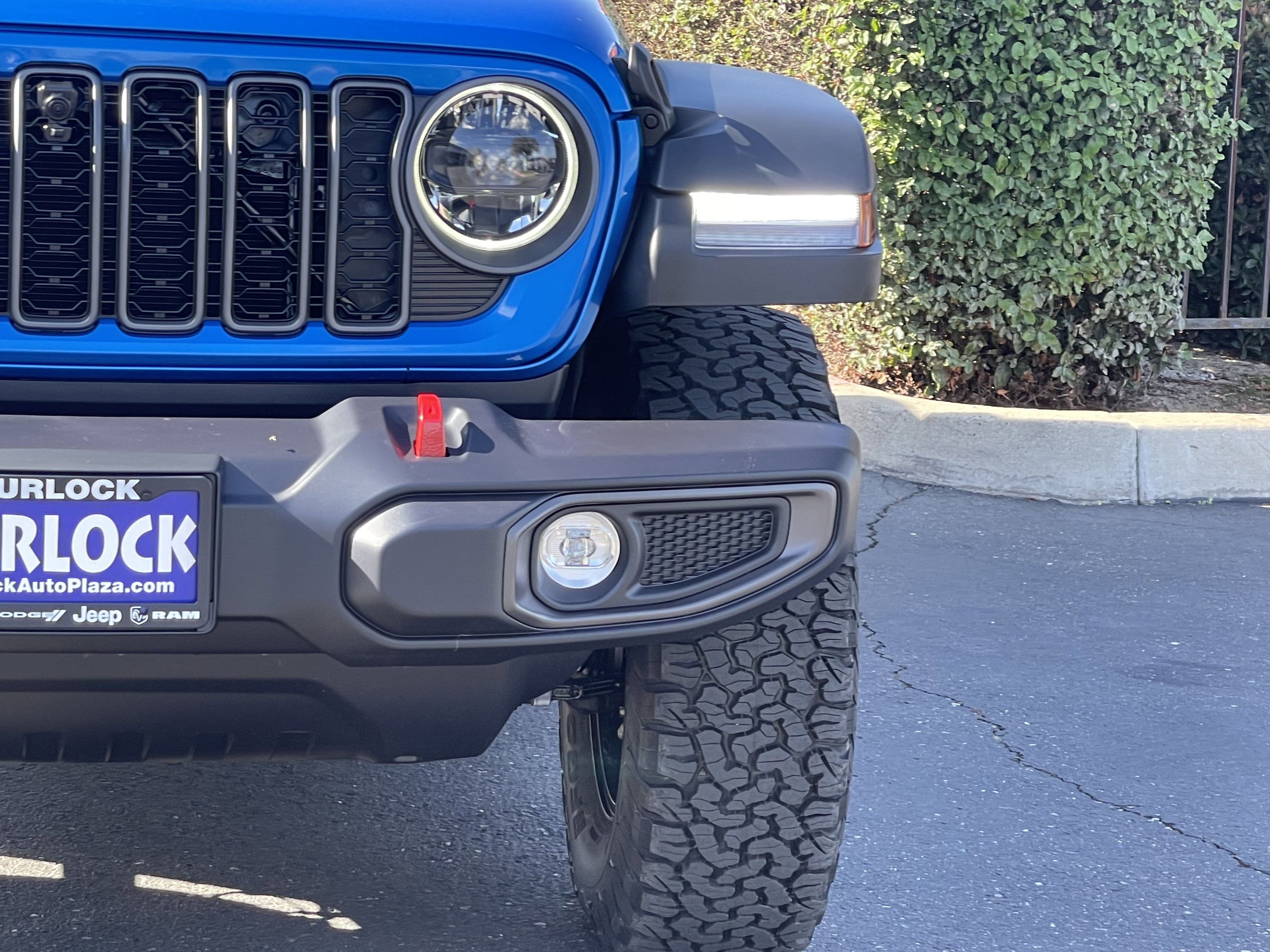 New 2026 Jeep Wrangler Unlimited Rubicon w/ Technology Group image 6