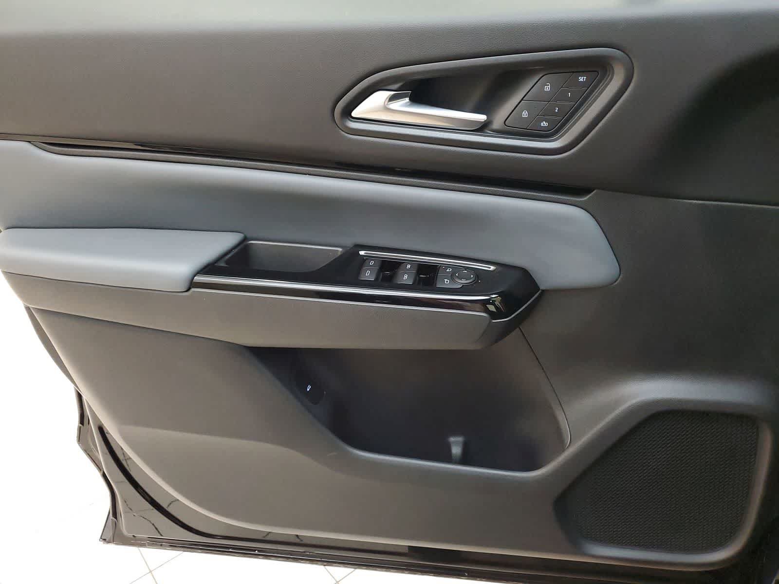 Certified 2025 Honda Prologue Touring image 17