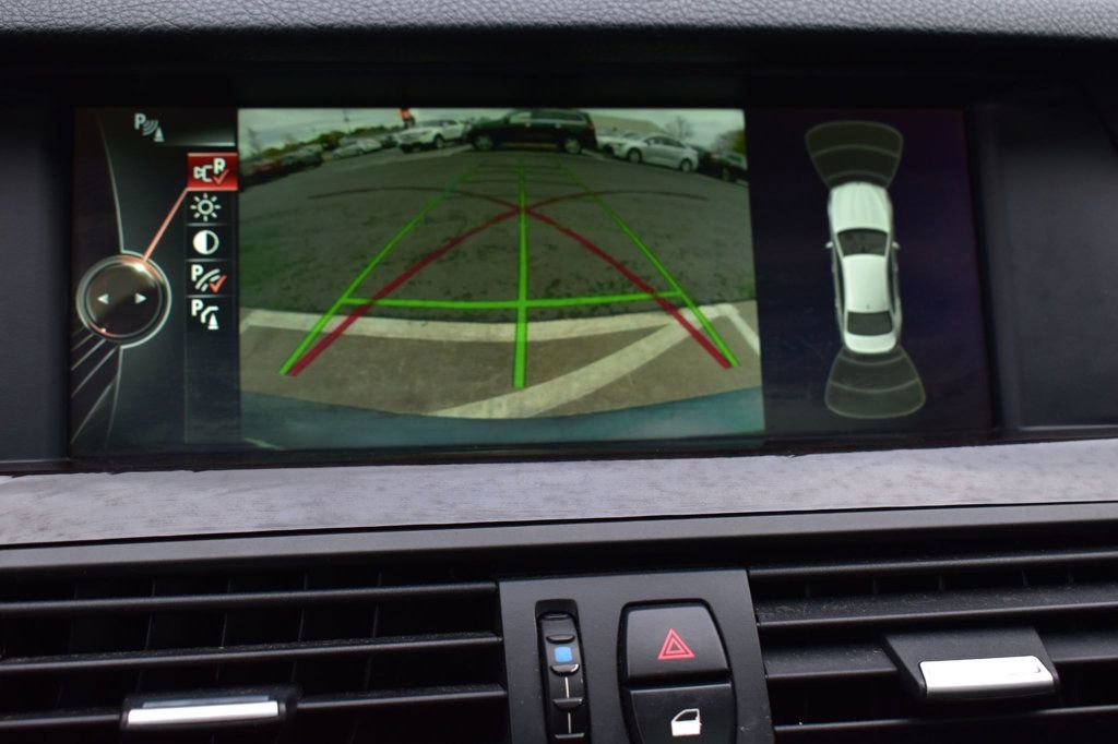 Used 2013 BMW 535i xDrive Sedan AWD/4WD image 30