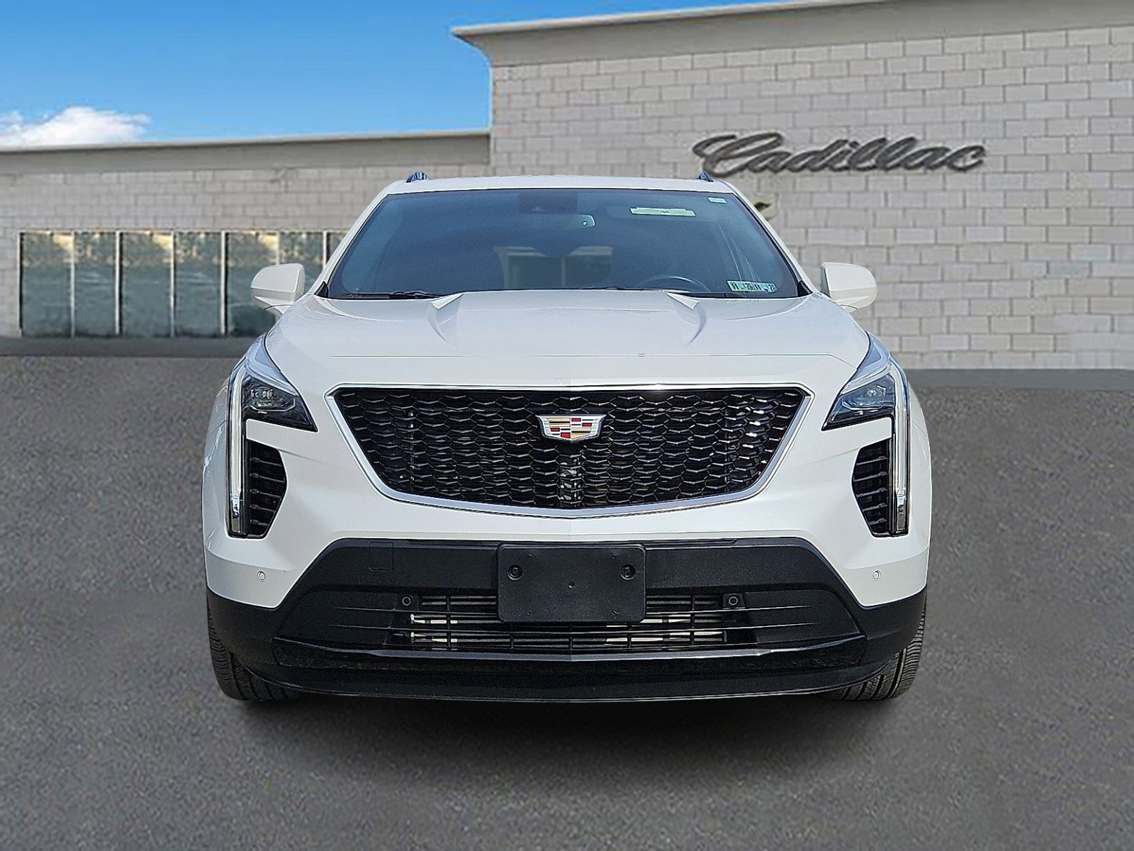 Used 2019 Cadillac XT4 Sport image 2