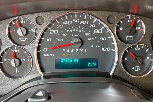Used 2022 Chevrolet Express 3500 w/ Power Convenience Package image 29