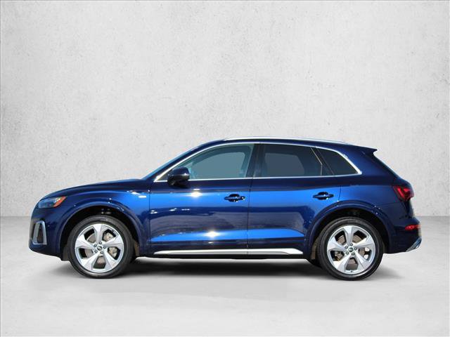 Used 2023 Audi Q5 2.0T Premium Plus w/ Premium Plus Package AWD/4WD image 12