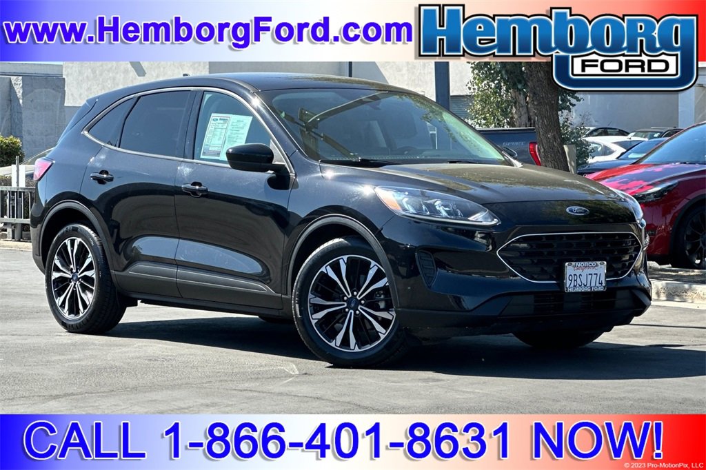 Used 2022 Ford Escape SE w/ SE Sport Appearance Package