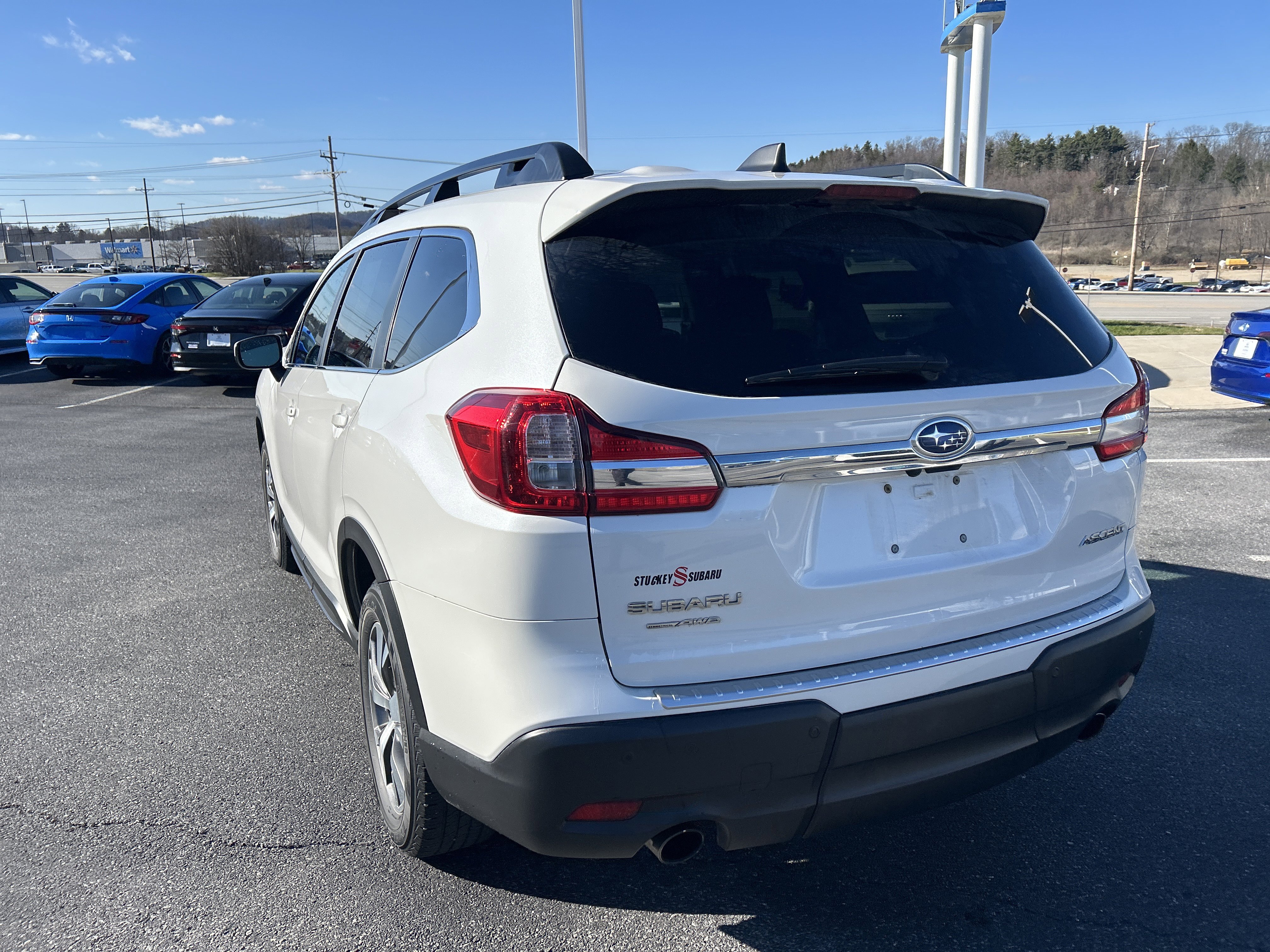 Used 2019 Subaru Ascent Premium image 19