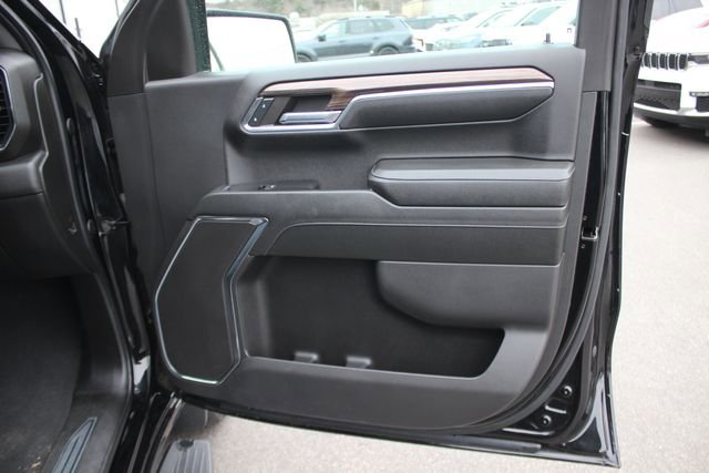 Used 2024 Chevrolet Silverado 1500 LT image 30