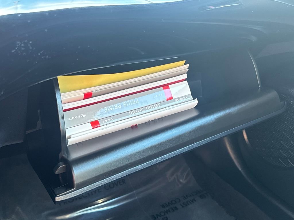 Used 2021 Toyota Prius Prime XLE image 29