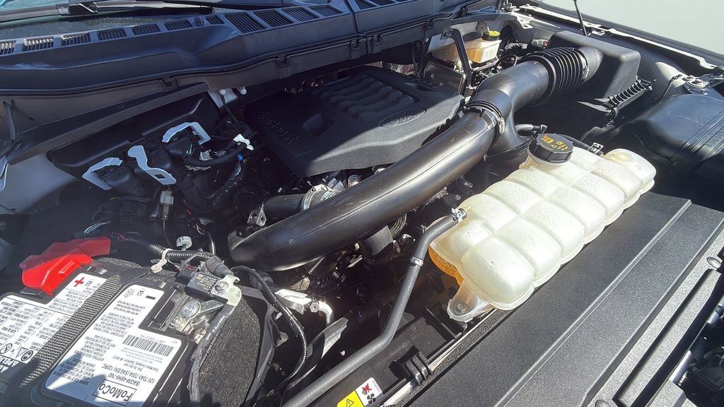 Used 2023 Ford F150 Lariat w/ Max Trailer Tow Package image 24