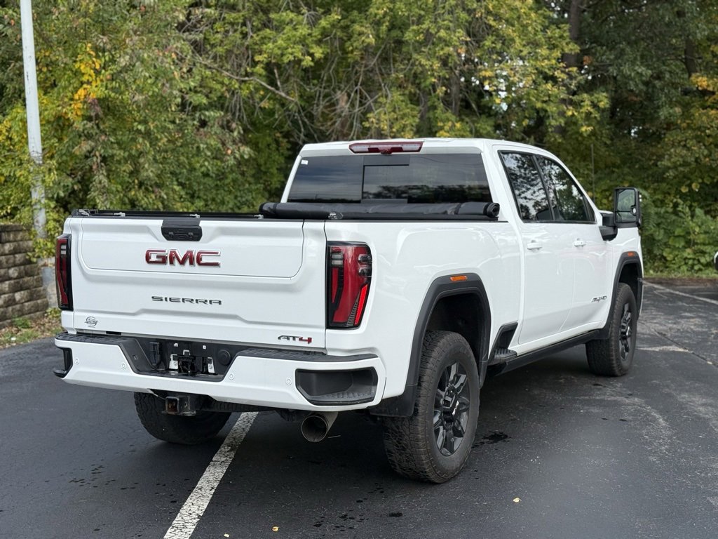 Used 2024 GMC Sierra 3500 AT4 w/ AT4 Premium Plus Package image 7