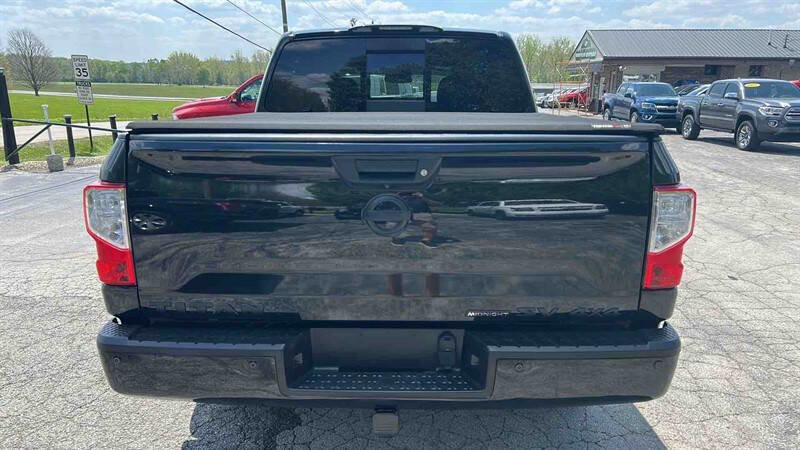 Used 2019 Nissan Titan SV w/ SV Convenience Package AWD/4WD image 7