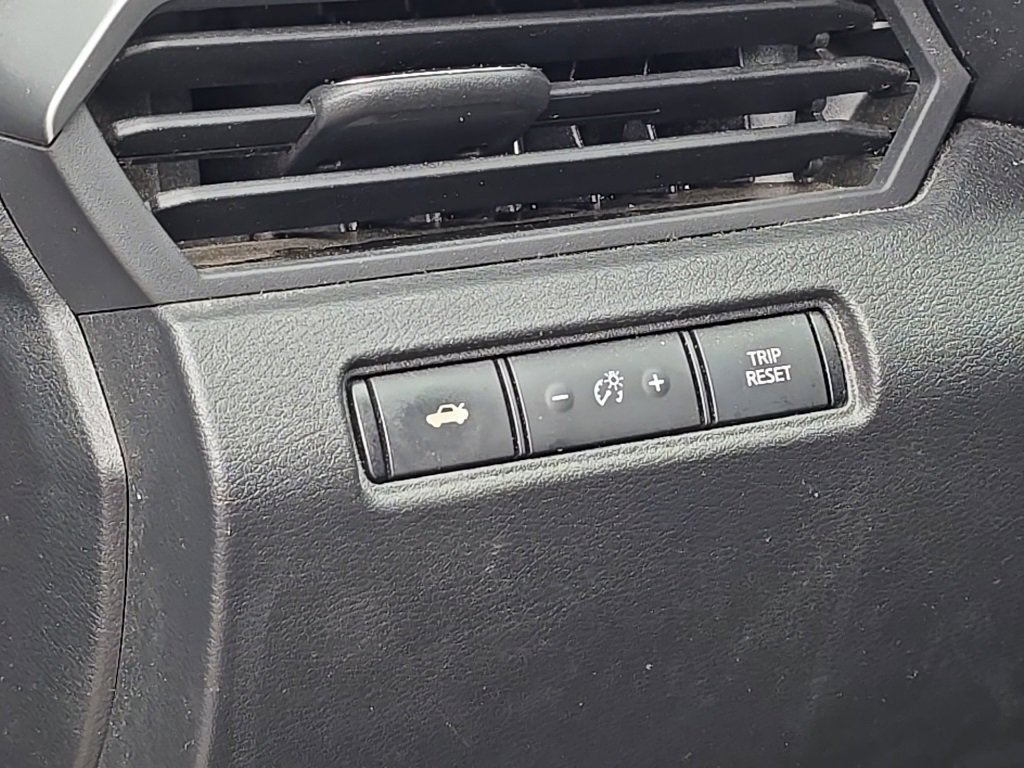 Used 2019 Nissan Altima 2.5 SR w/ SR Premium Package image 15