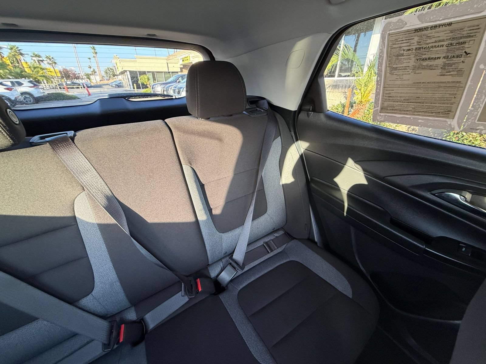 Used 2025 Chevrolet TrailBlazer LT FWD image 36