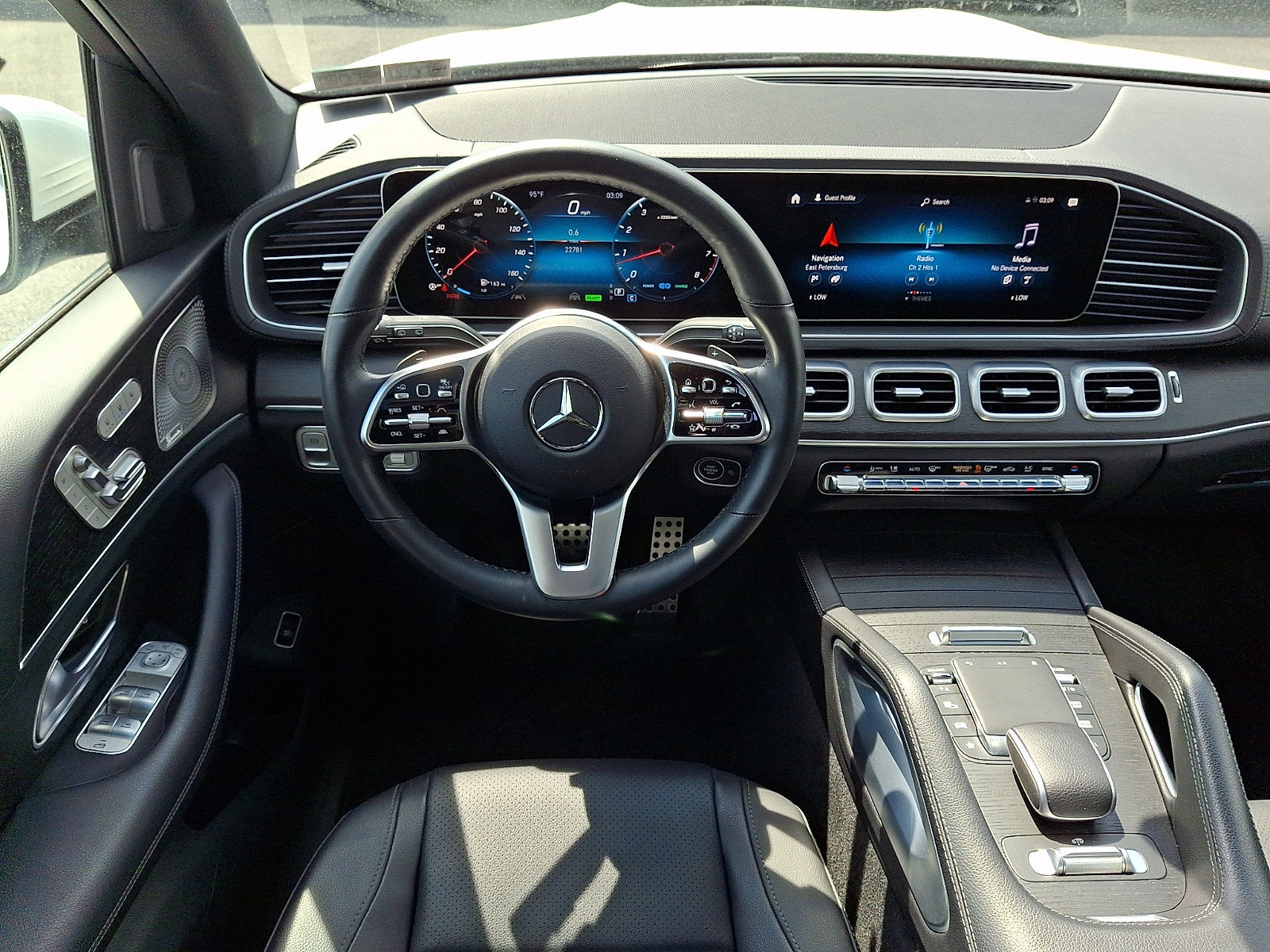 Used 2023 Mercedes-Benz GLS 450 4MATIC w/ AMG Line Exterior image 13