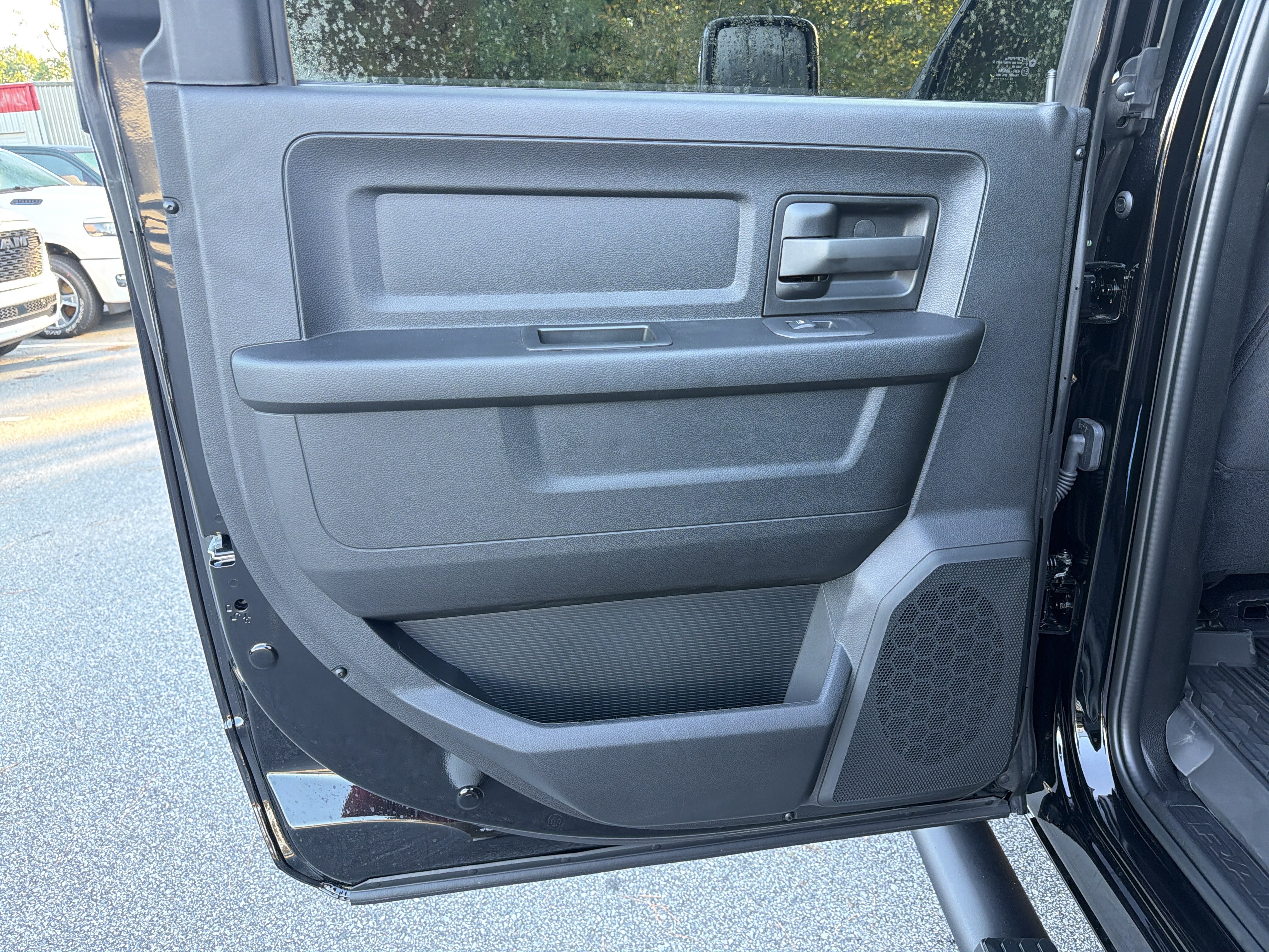 New 2026 RAM 3500 Tradesman AWD/4WD image 20