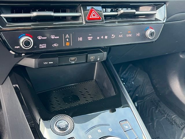 Certified 2023 Kia Niro EX w/ EX Cold Weather Package image 20