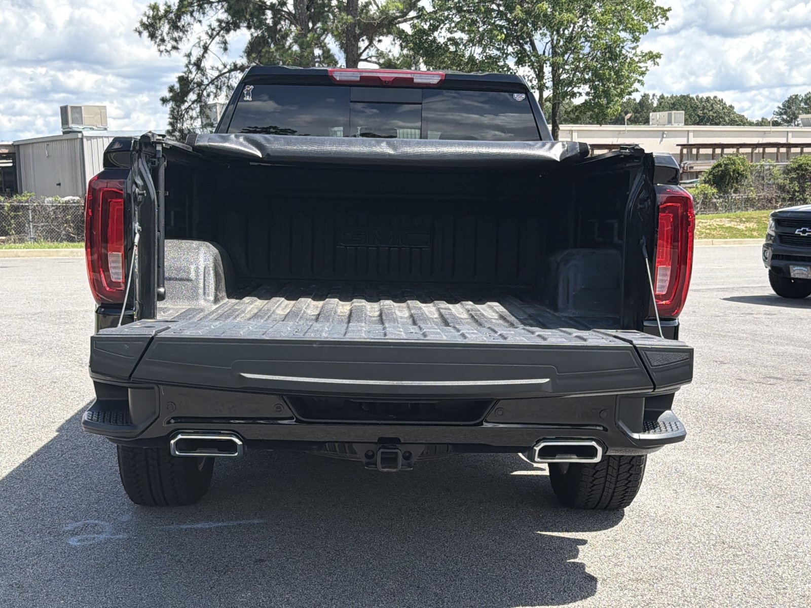 Used 2025 GMC Sierra 1500 Denali AWD/4WD image 31