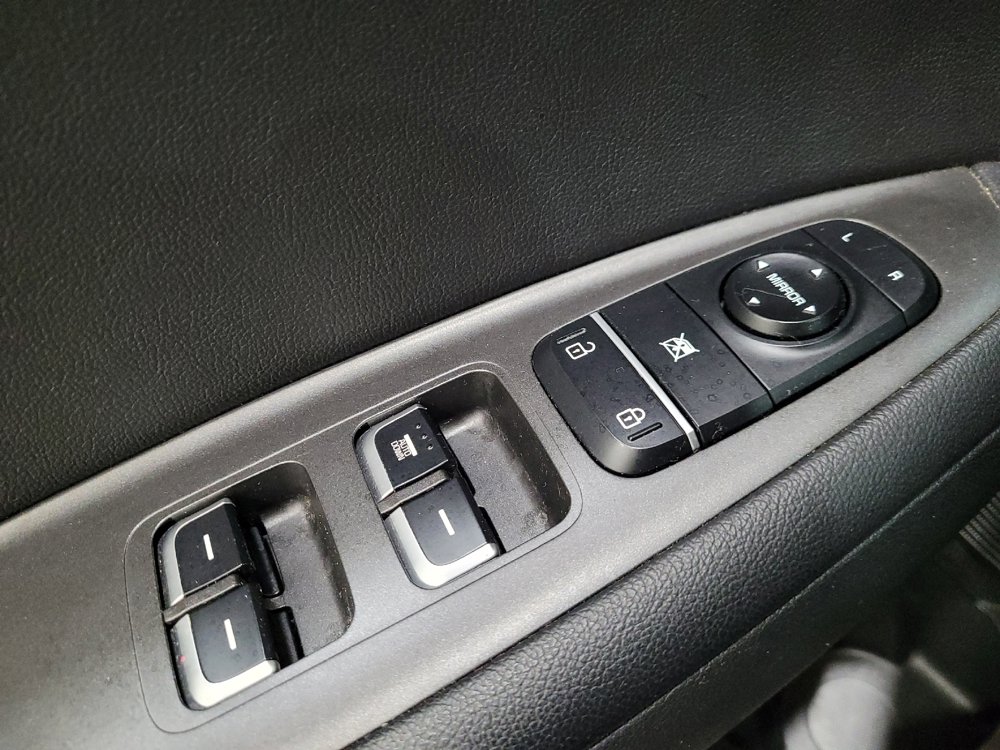 Used 2018 Kia Optima LX w/ 17" Alloy Wheels Package FWD image 27