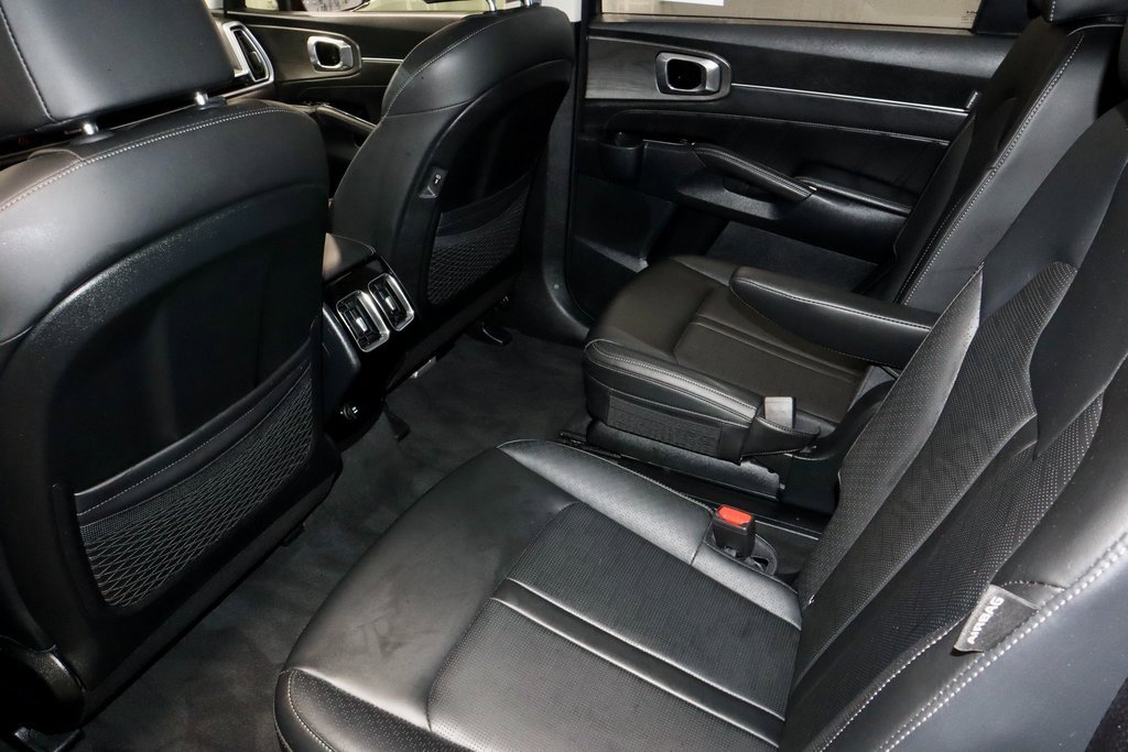 Used 2024 Kia Sorento SX image 23