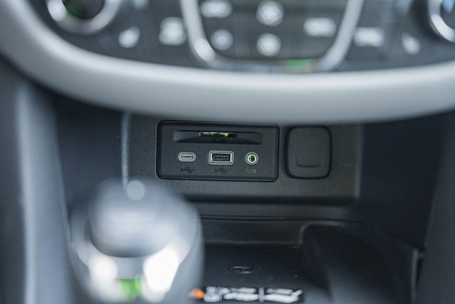 Used 2021 Chevrolet Equinox Premier image 29