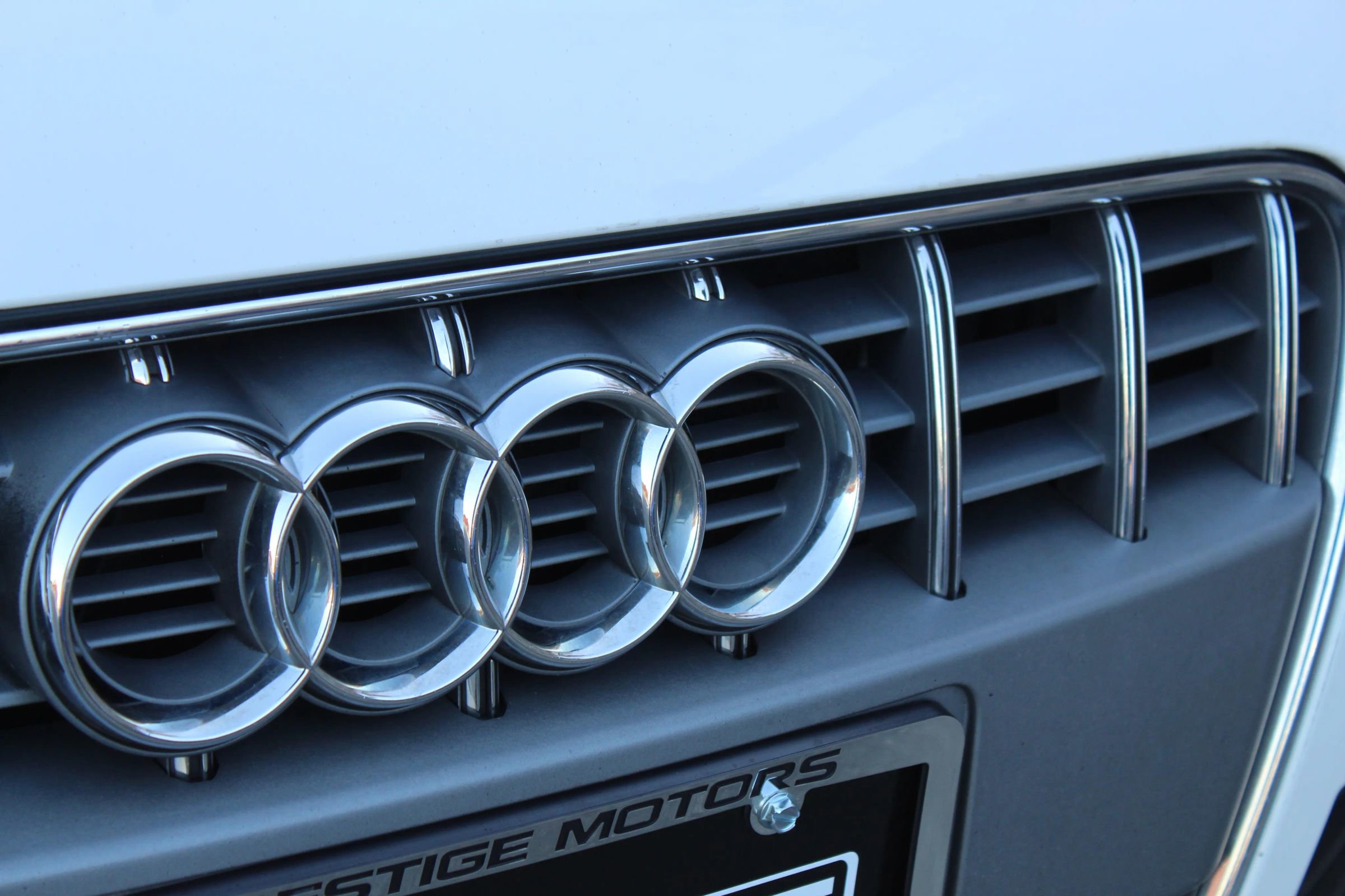 Used 2009 Audi TTS 2.0T Coupe AWD/4WD image 34