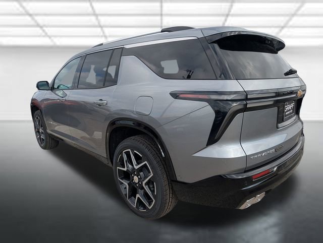 New 2026 Chevrolet Traverse High Country w/ LPO, Floor Liner Package image 2