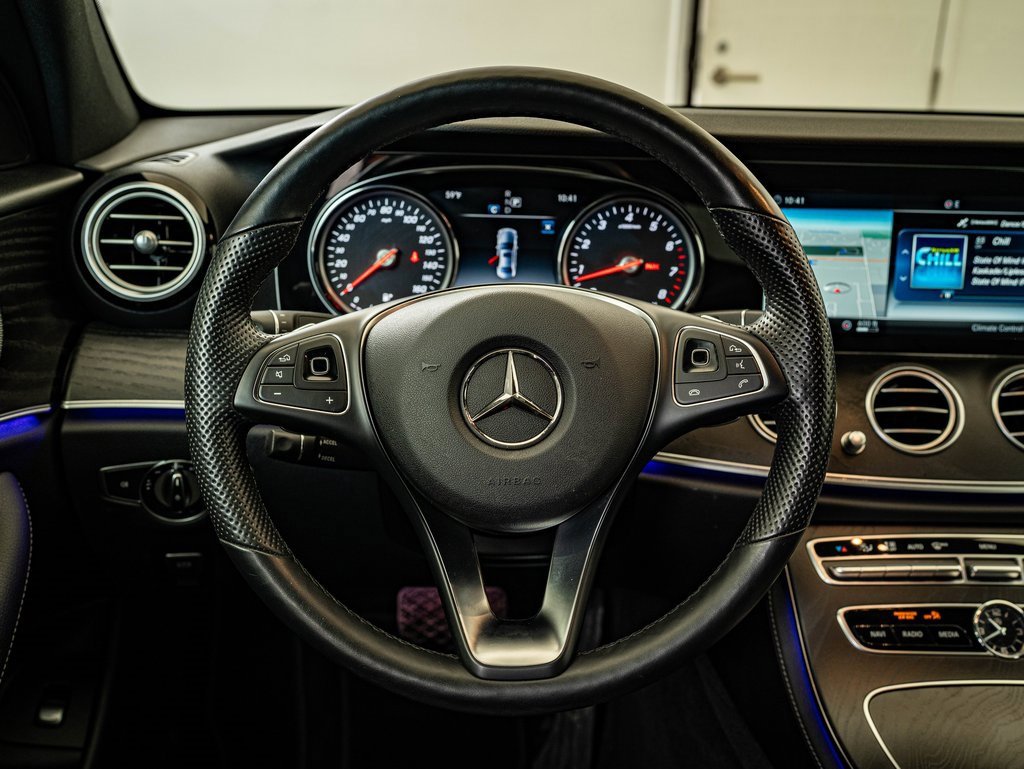 Used 2018 Mercedes-Benz E 400 4MATIC Sedan image 28