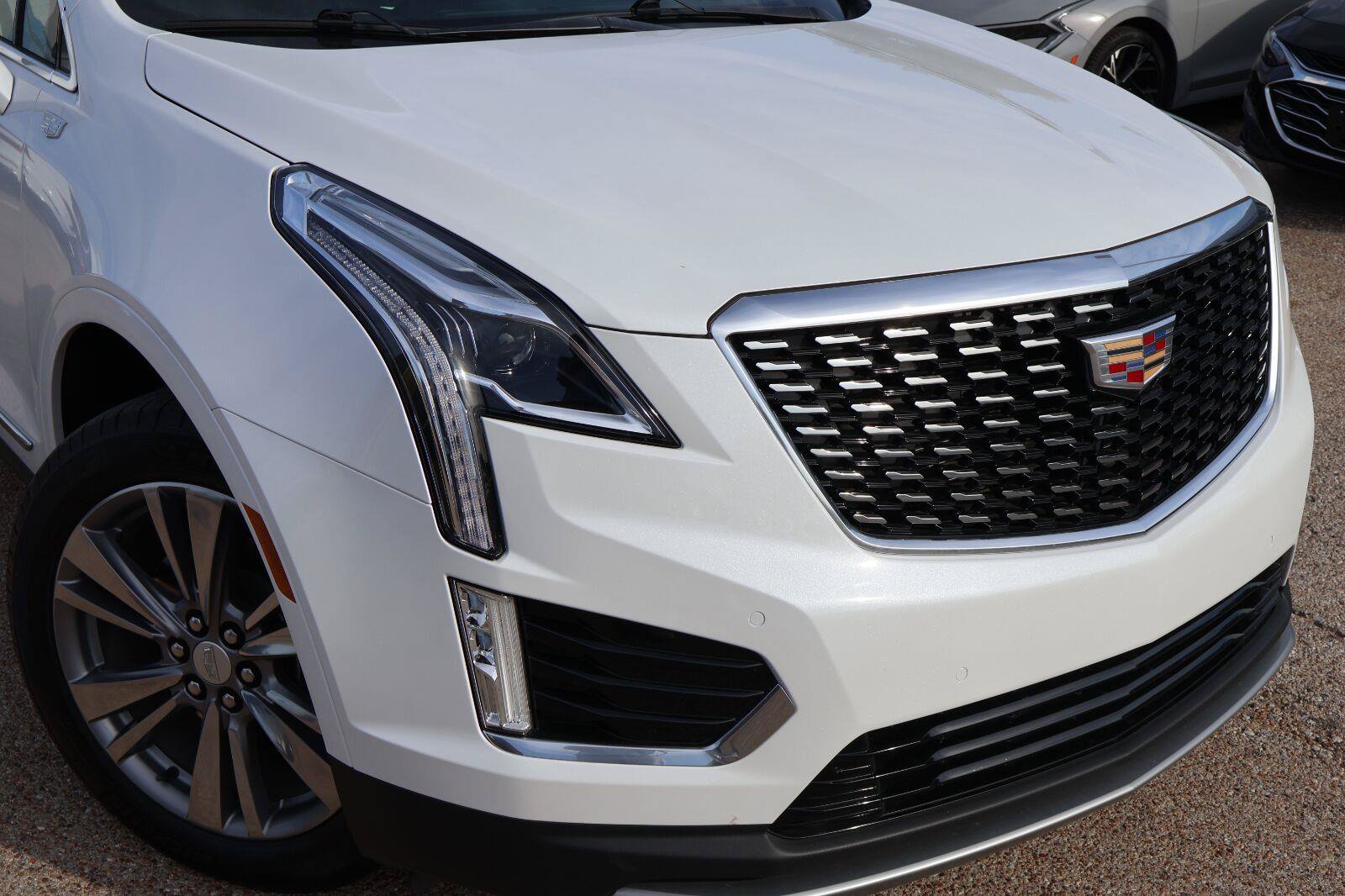 Used 2024 Cadillac XT5 Premium Luxury FWD image 8