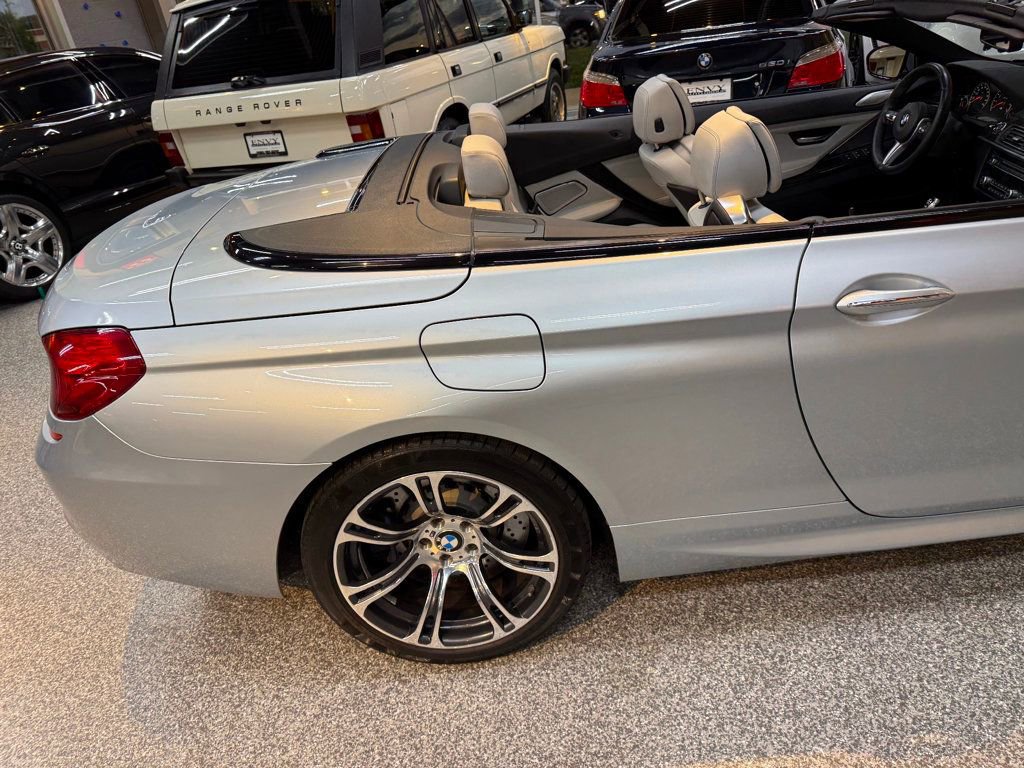 Used 2014 BMW M6 Convertible image 30
