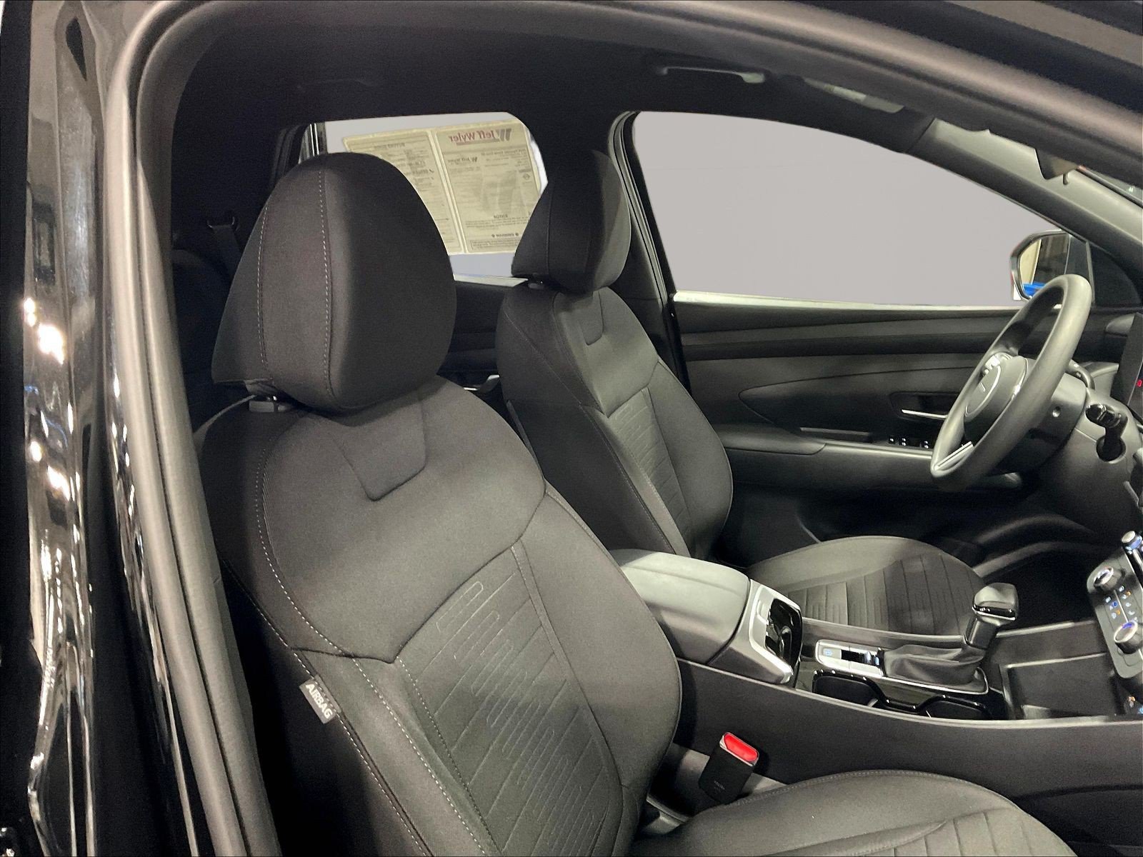 Certified 2026 Hyundai Santa Cruz SE AWD/4WD image 23