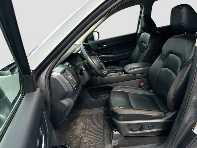 Used 2023 Nissan Pathfinder SL image 23