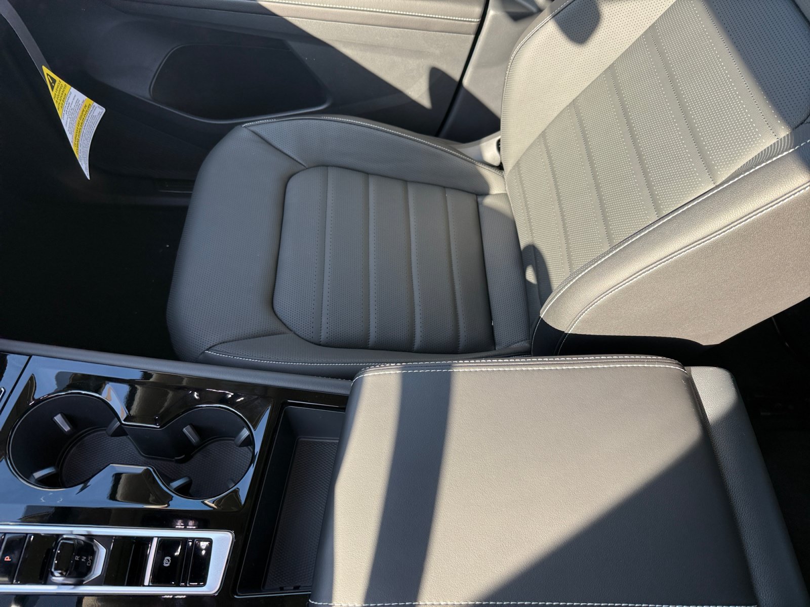 New 2026 Volkswagen Atlas SEL AWD/4WD image 14