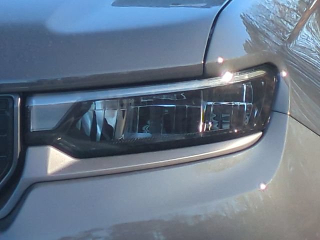 New 2026 Jeep Grand Cherokee Altitude AWD/4WD image 17