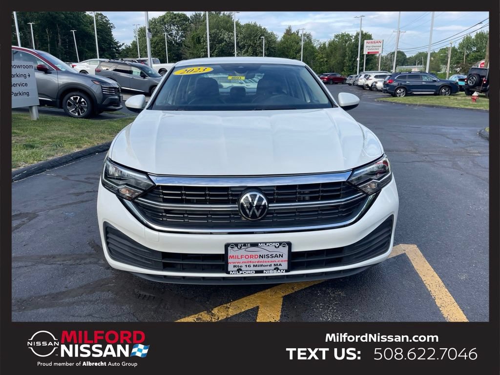 Used 2023 Volkswagen Jetta SE FWD image 8