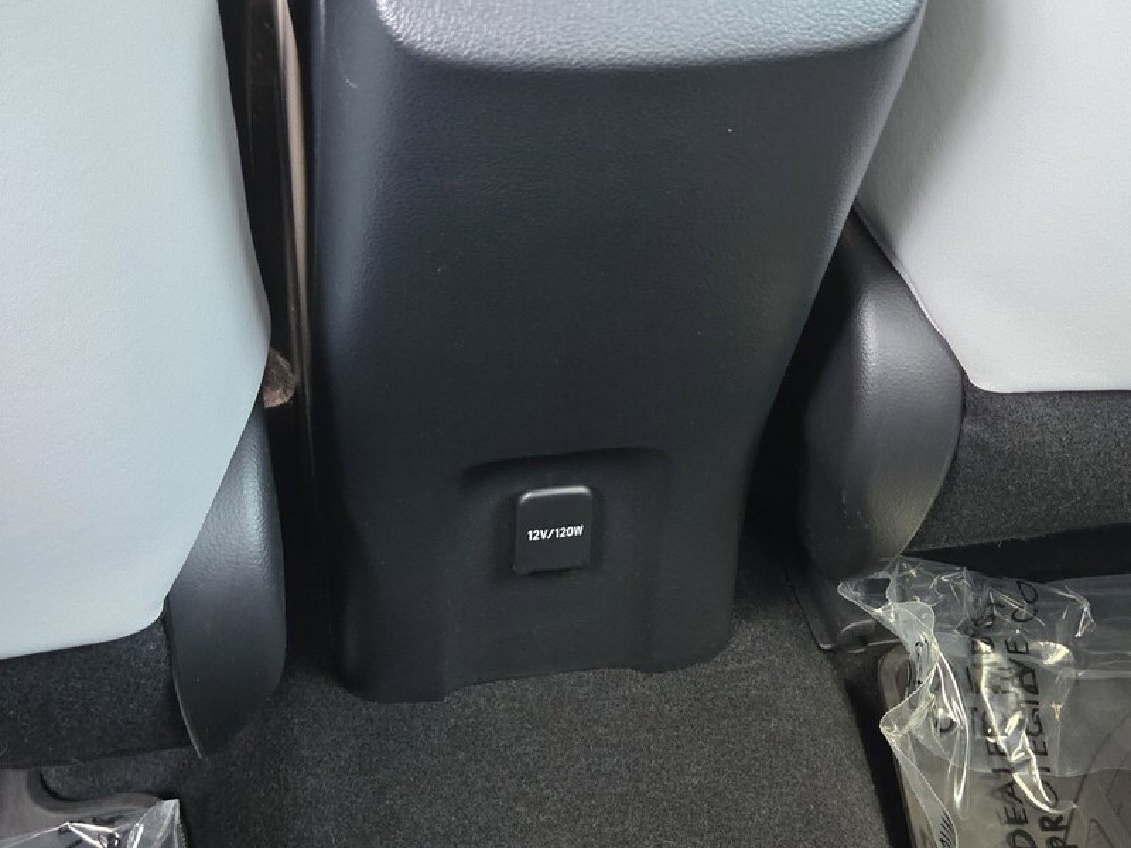 Used 2017 Toyota Prius Prime Premium FWD image 15