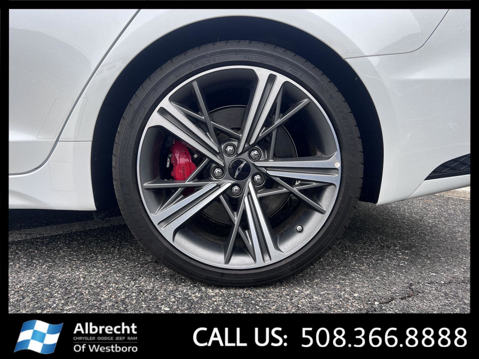Used 2025 Genesis G70 2.5T w/ Sport Prestige Package image 33