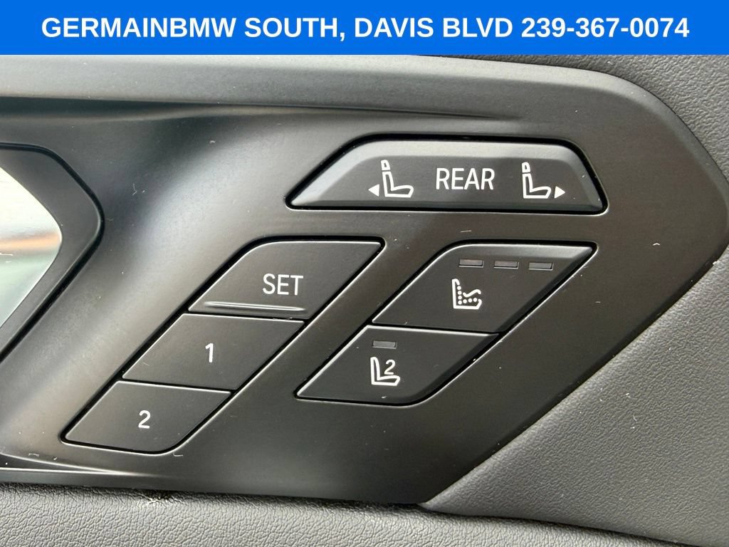 Used 2024 BMW X7 M60i w/ Executive Package AWD/4WD image 17