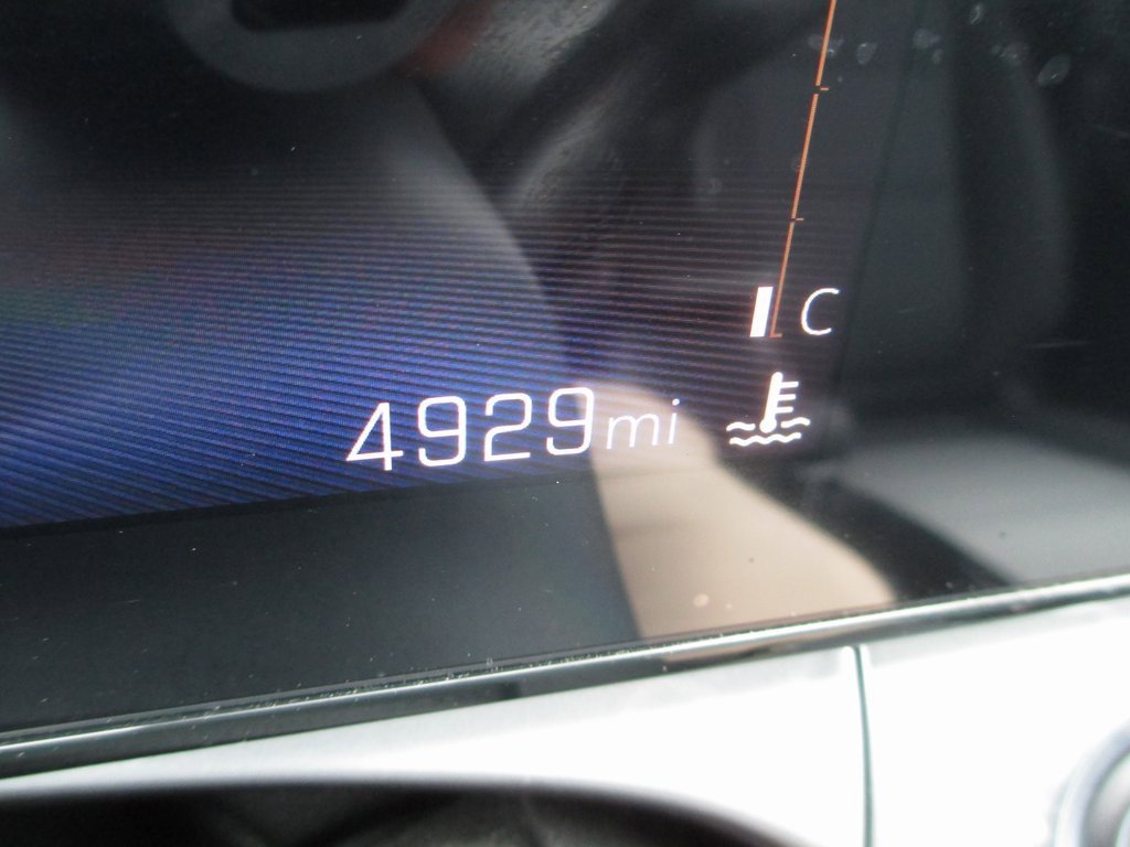 Used 2025 Chevrolet Trax LT image 23