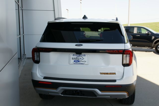 New 2026 Ford Explorer Tremor w/ Tremor Convenience Package image 4