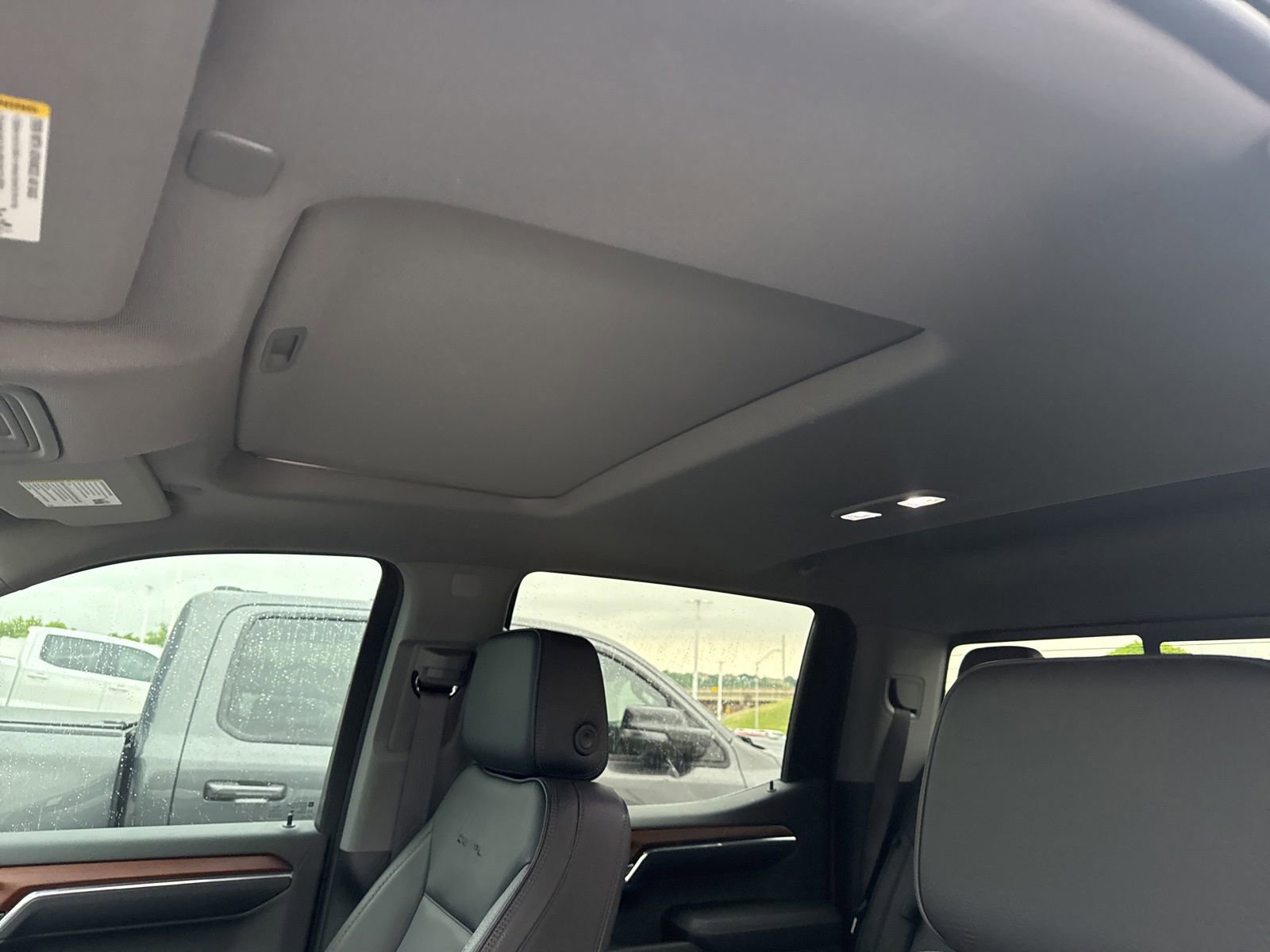 Used 2023 GMC Sierra 1500 Denali w/ Denali Reserve Package AWD/4WD image 16