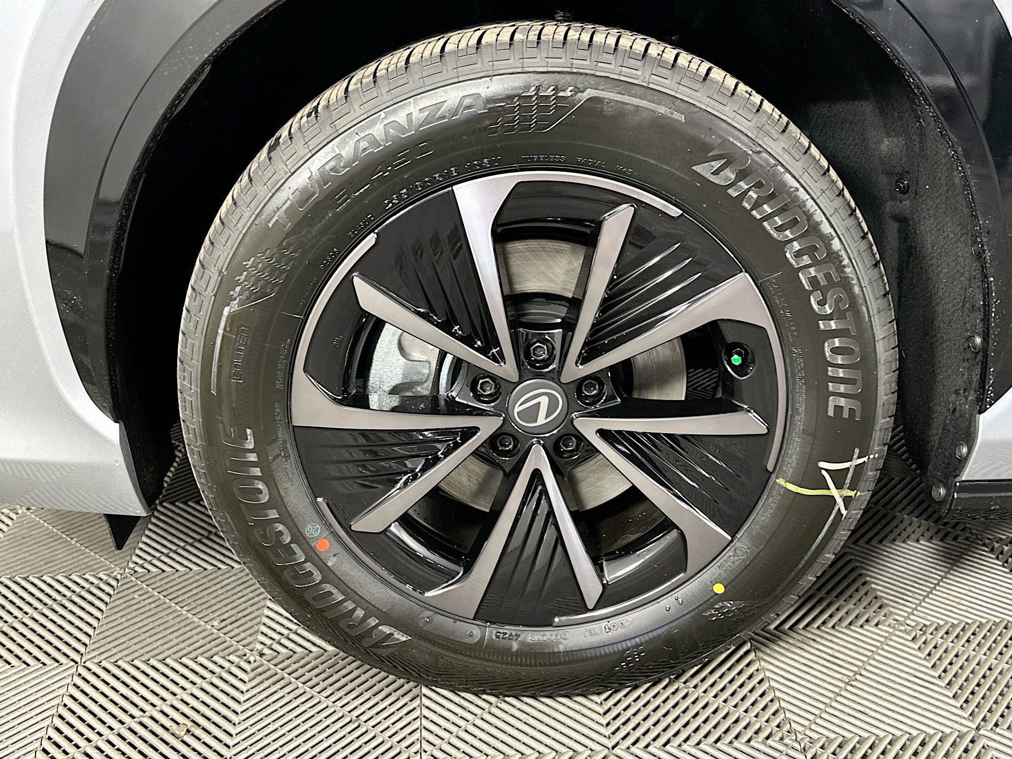 New 2026 Lexus RZ 450e AWD image 35