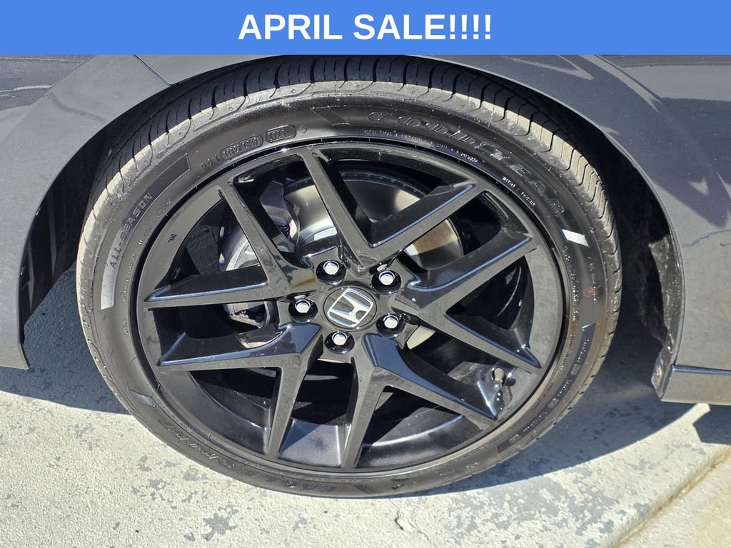 Used 2025 Honda Civic Sport image 31