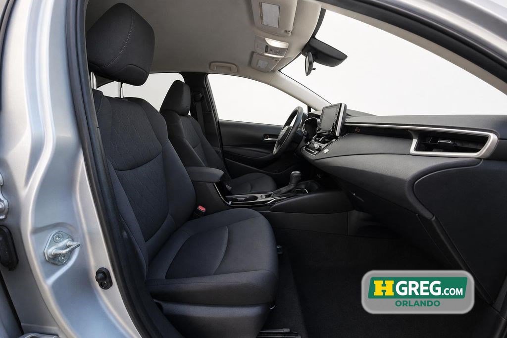 Used 2021 Toyota Corolla LE FWD image 16
