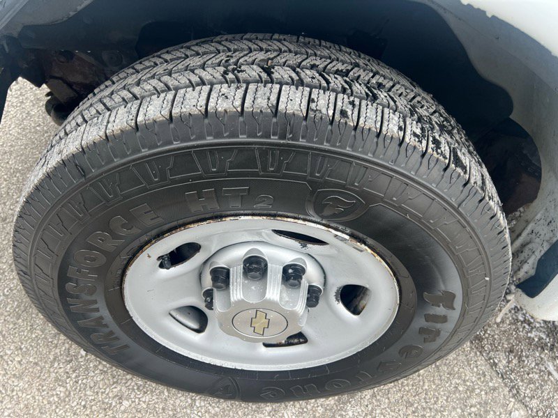 Used 2013 Chevrolet Express 2500 2500 Cargo image 20