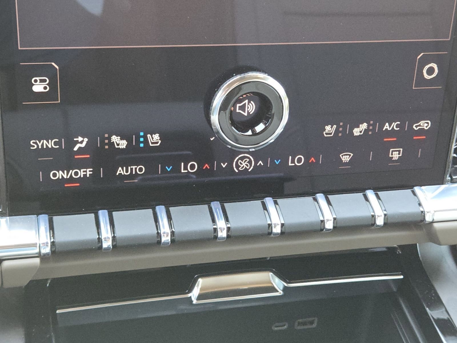 New 2026 GMC Yukon Denali w/ Sun & Power Step Package image 35