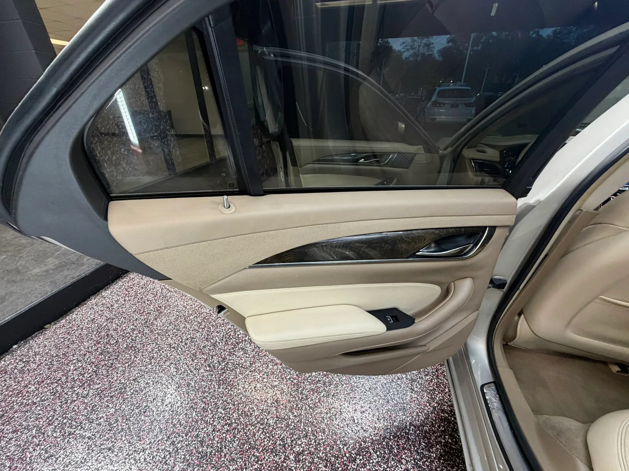 Used 2015 Cadillac CTS Luxury RWD image 23