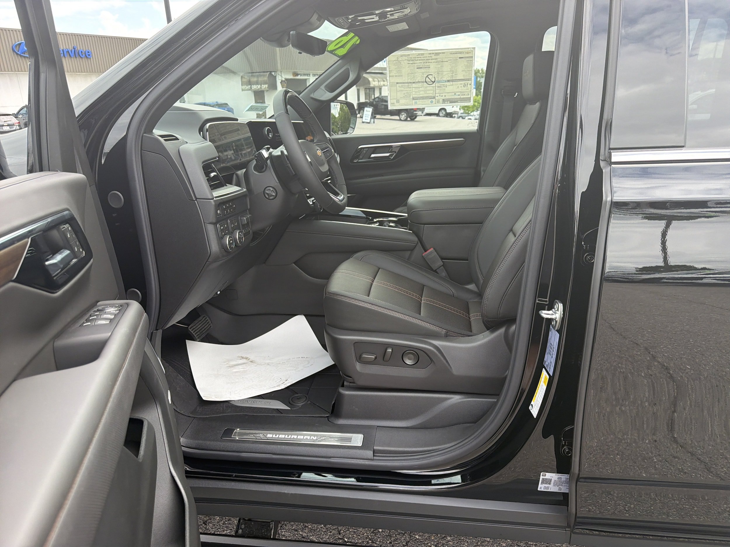 New 2026 Chevrolet Suburban High Country AWD/4WD image 13