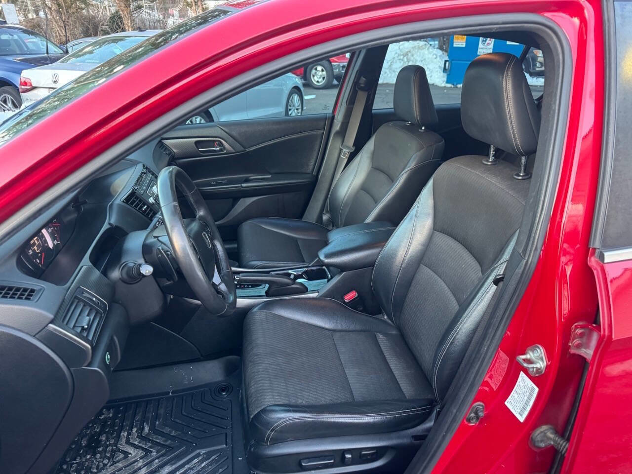 Used 2016 Honda Accord Sport image 10