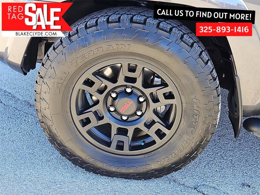 Used 2023 Toyota 4Runner SR5 Premium image 13