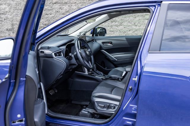 Certified 2024 Toyota Corolla Cross XLE w/ Convenience Package image 24