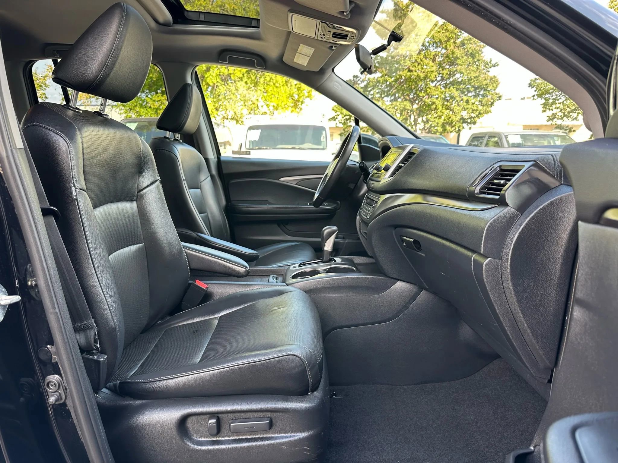 Used 2019 Honda Ridgeline RTL image 22