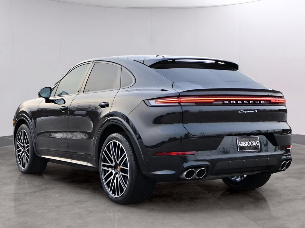 New 2026 Porsche Cayenne S AWD/4WD image 3